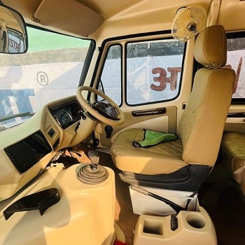 luxury-tempo-traveller-9-seater for rent in Bangalore