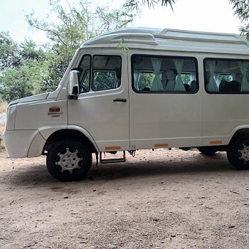 9 seater tempo traveller in bangalore