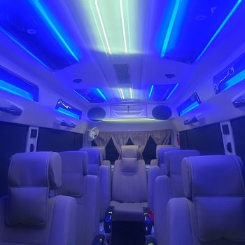9 seater Maharaja  Tempo Traveller rent in Bangalore